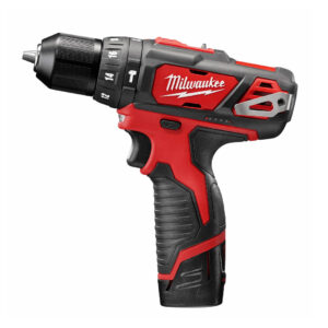 ATORNILLADOR CON PERCUTOR 12V 1.5ah 2408 MILWAUKEE